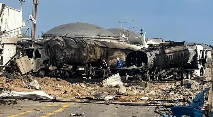 נזק מטיל איראני בבז"ן