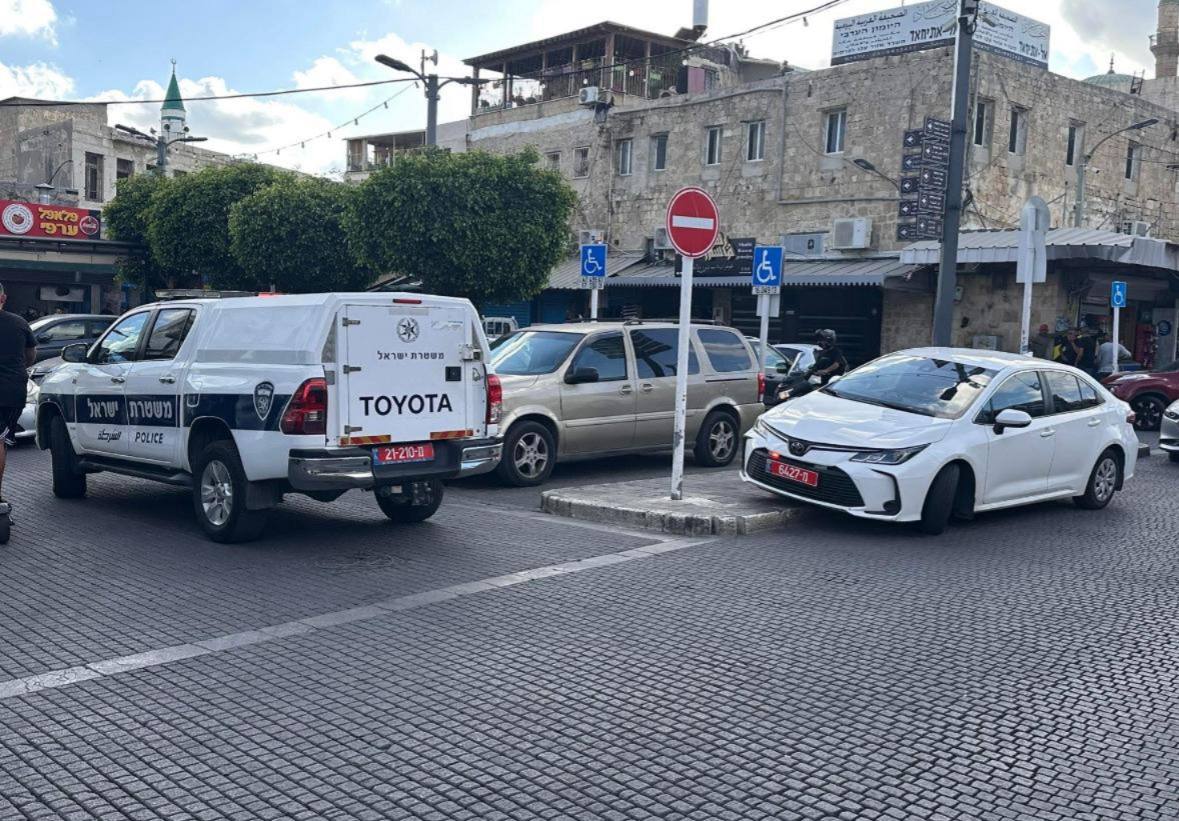 עובד בחנות ירקות בעכו העתיקה חוסל