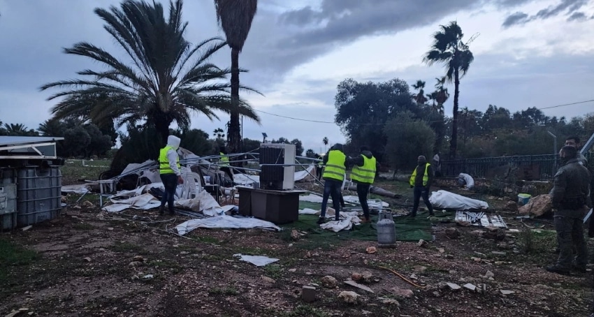 רשות האכיפה הסירה את האוהל מעל קבר עז א-דין אל קסאם בנשר