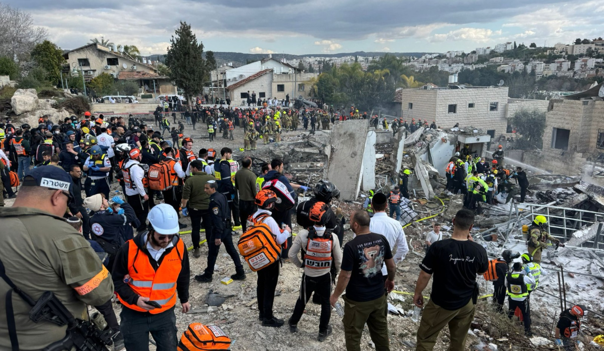 טרגדיה בבית שמש: 9 הרוגים בפגיעה ישירה של טיל איראני במקלט