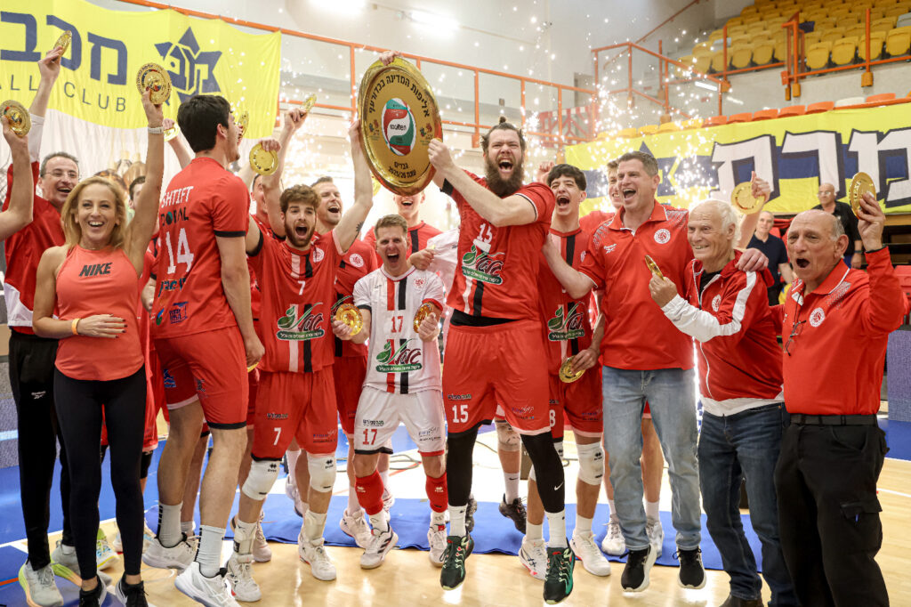 מטה אשר מחזירה לצפון אחרי 5 שנים את אליפות המדינה בכדורעף