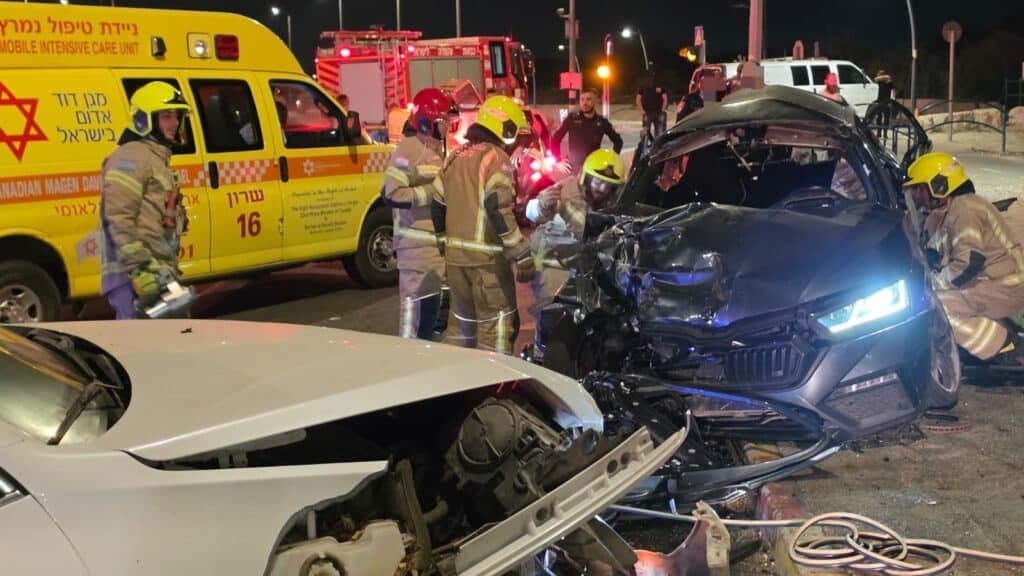 מוכר למשטרה חוסל בפיצוץ מכוניתו בצומת פל-ים בכניסה לאור עקיבא